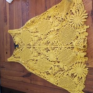 Forever 21 | NWOT Crochet Tank - M